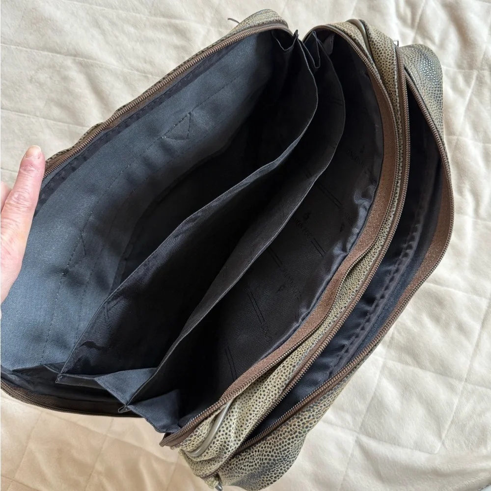 London Fog Men's Laptop/Messenger/Travel bag